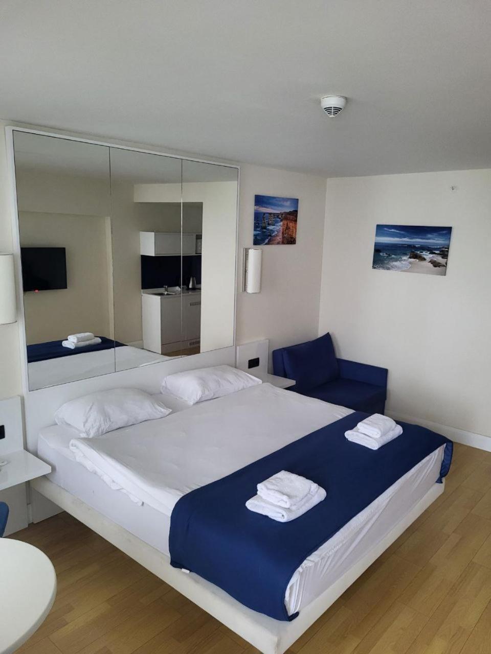 Orbi Apartments С Прекрасным Видом Batumi Exteriör bild